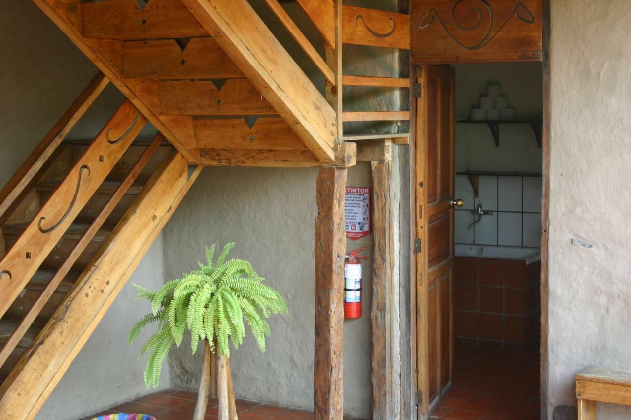 Avalon Hostal Boutique Vilcabamba Exterior photo