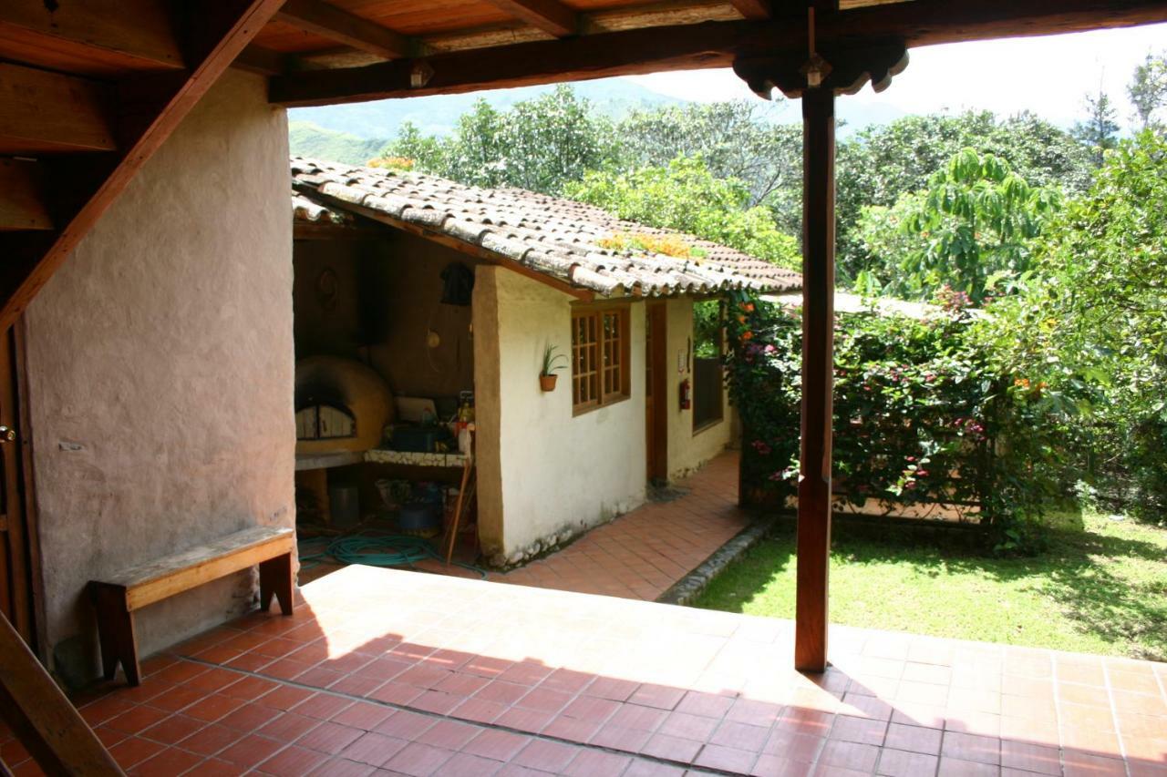Avalon Hostal Boutique Vilcabamba Exterior photo